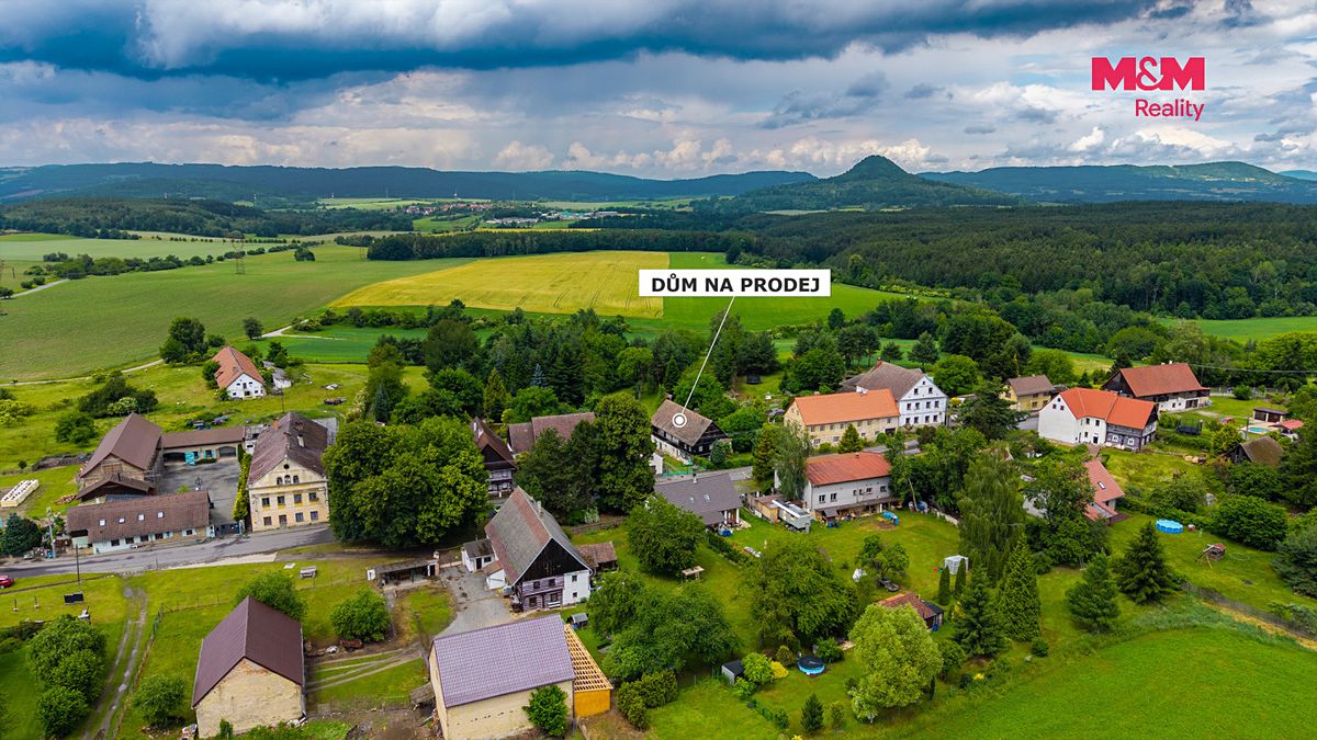 Prodej rodinného domu 248 m², pozemek 1016 m² – fotografie 2
