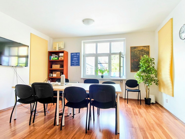 Pronájem komerčního prostoru, 85 m² (3 z 21)