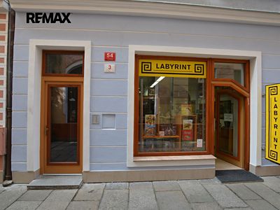 Pronájem obchodního prostoru 60 m²