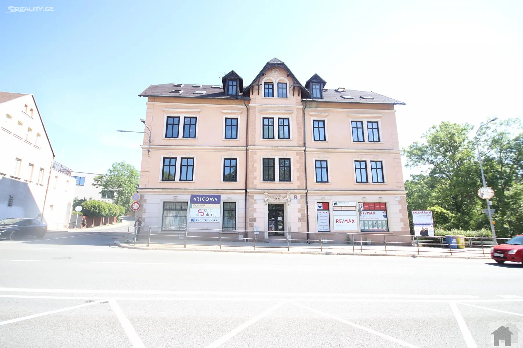 Prodej obchodního prostoru 1163 m²