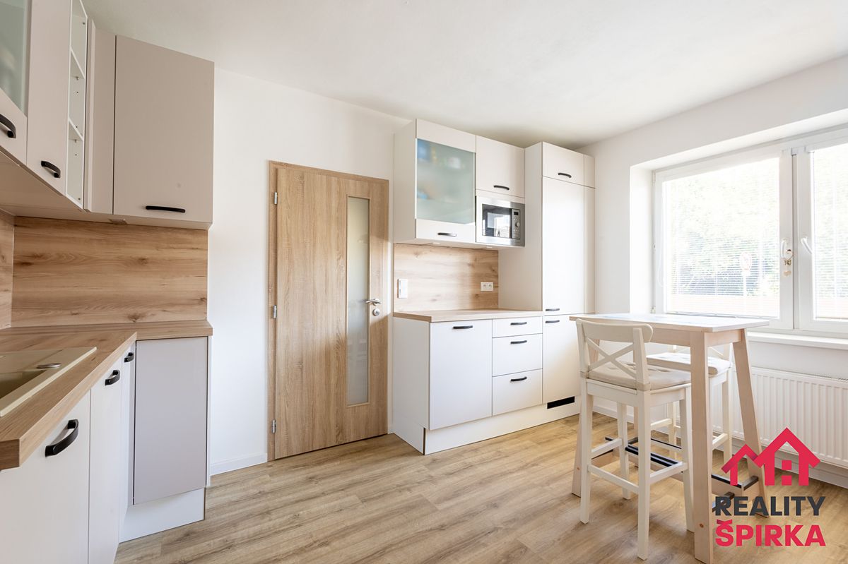 Prodej rodinného domu 124 m², pozemek 417 m² – fotografie 4