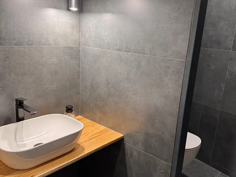 Pronájem obchodního prostoru 19 m², Jablonec nad Nisou – náhled fotky 3