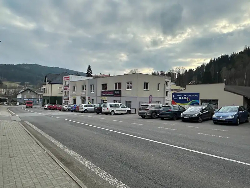 Prodej obchodního prostoru 220 m², Tanvald – náhled fotky 3
