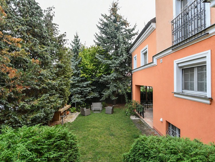 Комерційне приміщення на продаж, 665 м² (21 з 27)