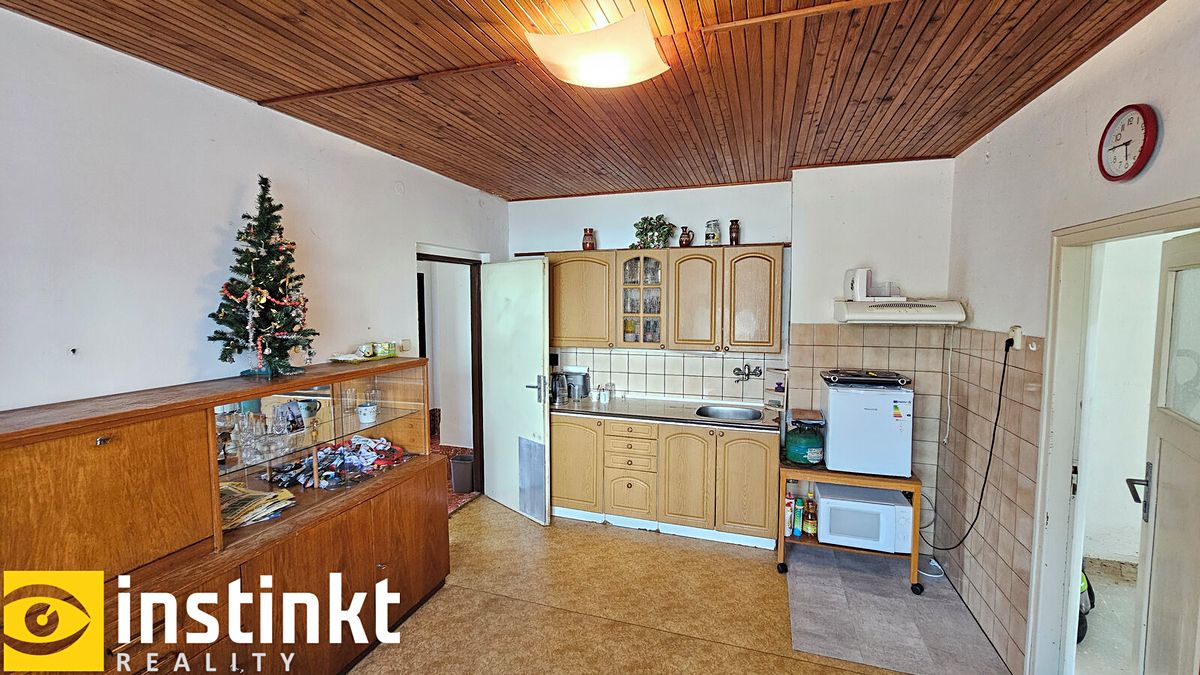 Prodej bytu 6 pokojů a více 160 m² – fotografie 3