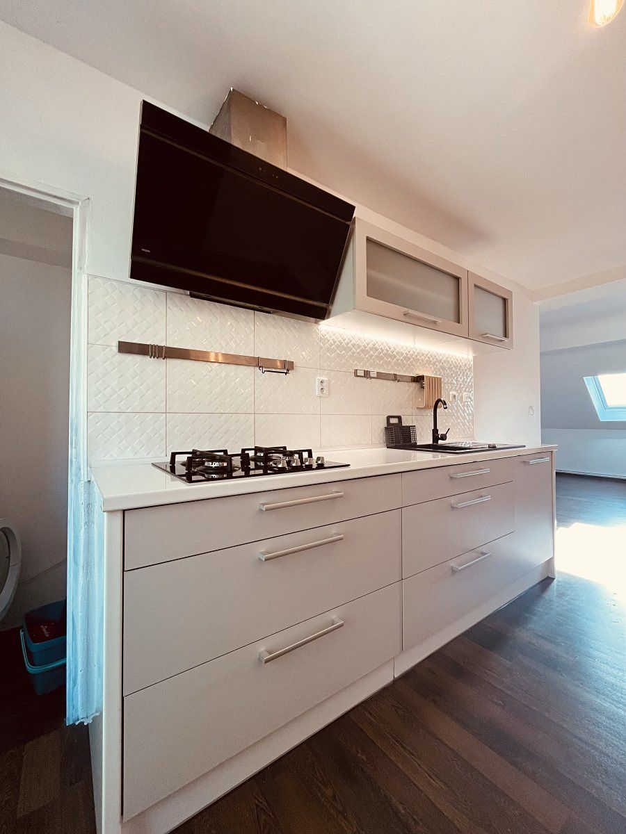 Pronájem bytu 2+1 54 m² – fotografie 2