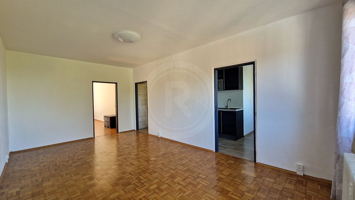 Pronájem bytu 2+1 55 m² – fotografie 5