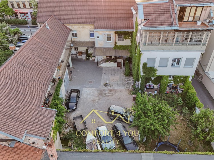 Prodej komerčního prostoru, 1 250 m² (9 z 31)