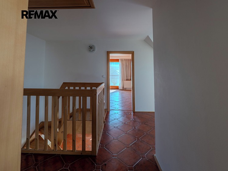 Prodej domu, 1 145 m² (15 z 27)