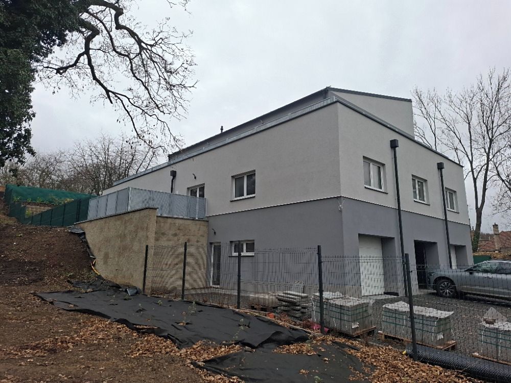 Pronájem bytu 4+1 100 m² – fotografie 2