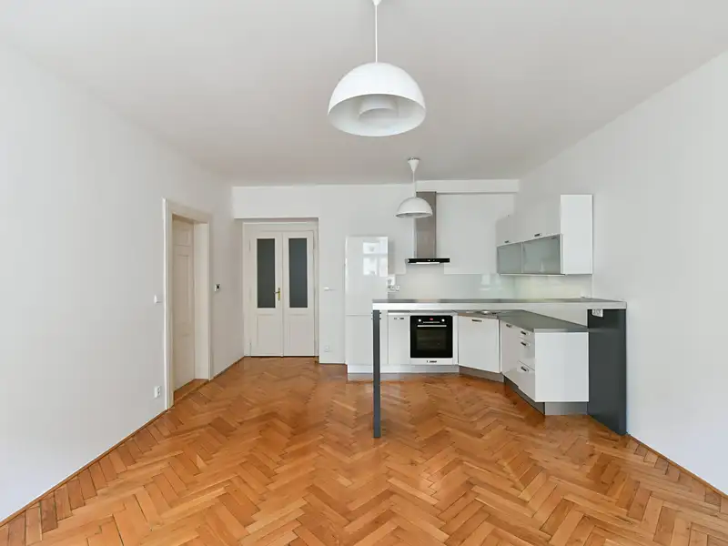 Pronájem bytu 3+kk 84 m², Praha – náhled fotky 3