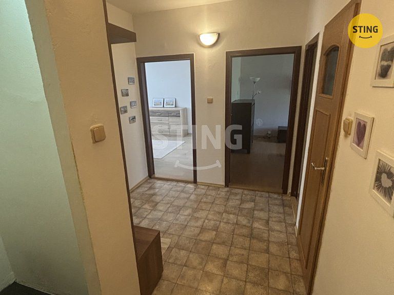 Pronájem bytu 3+1 75 m² – fotografie 2