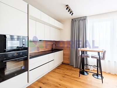 Pronájem bytu 1+kk 38 m²