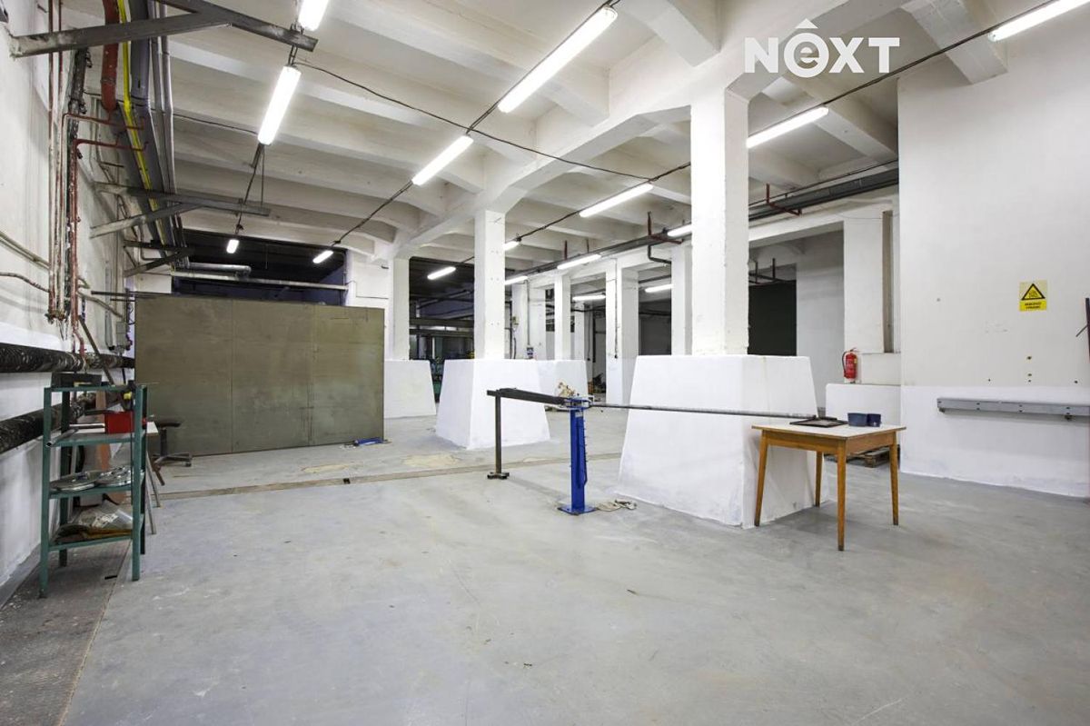 Pronájem výrobní haly, prostoru 2250 m² – fotografie 3