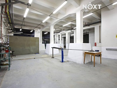 Комерційне приміщення в оренду, 2 250 м² (3 з 16)