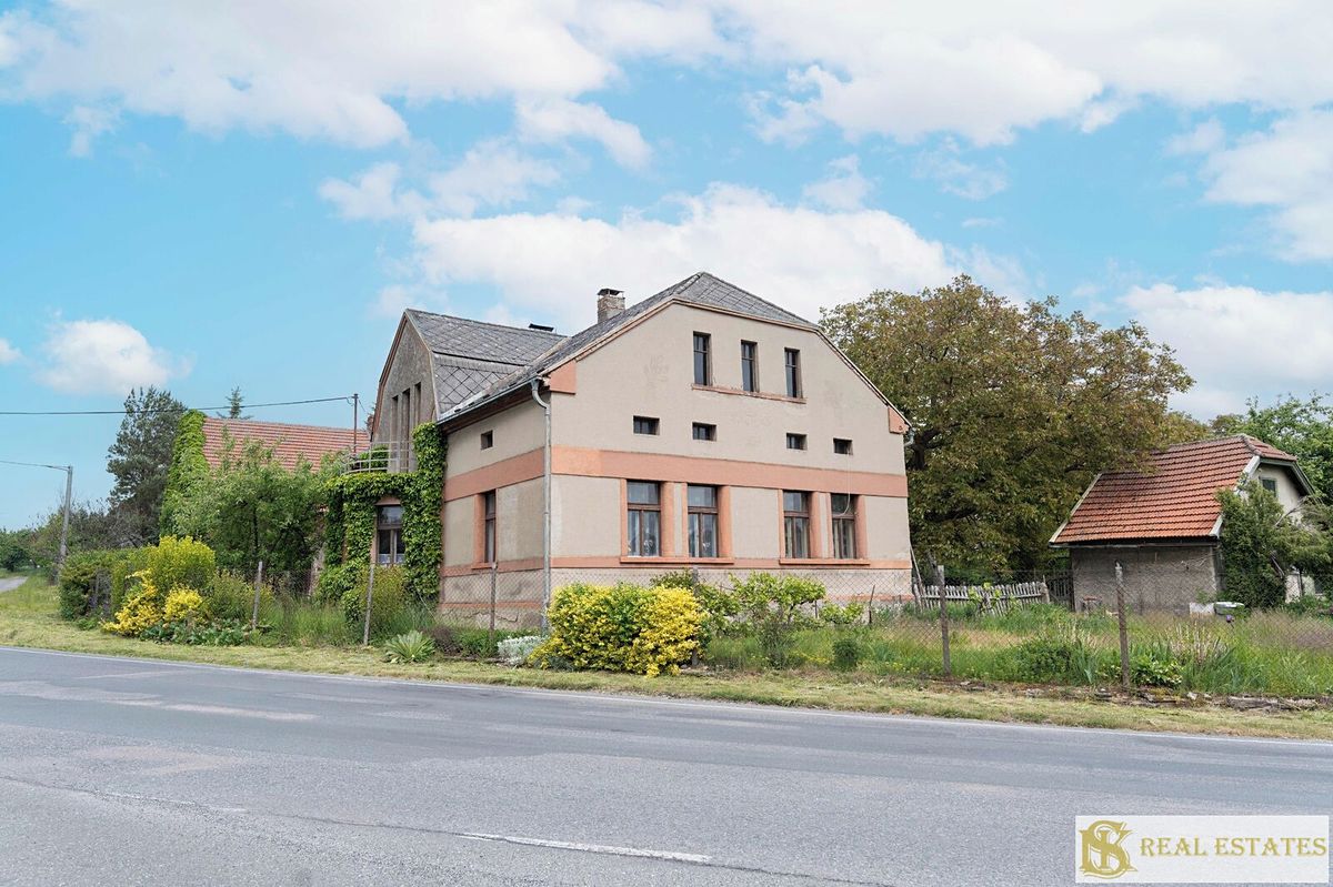 Prodej rodinného domu 100 m², pozemek 2020 m² – fotografie 2