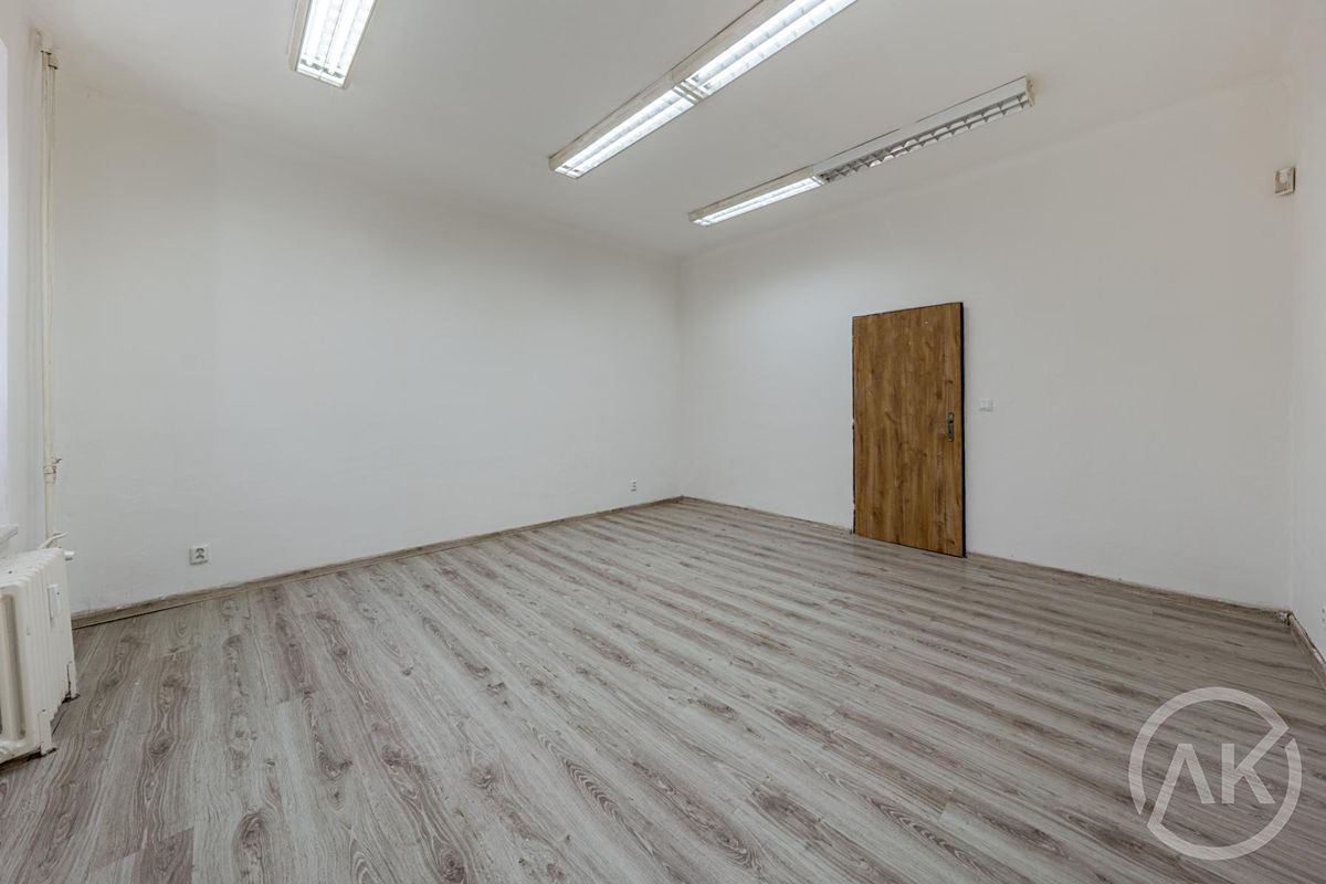 Pronájem bytu 1+kk 39 m² – fotografie 2