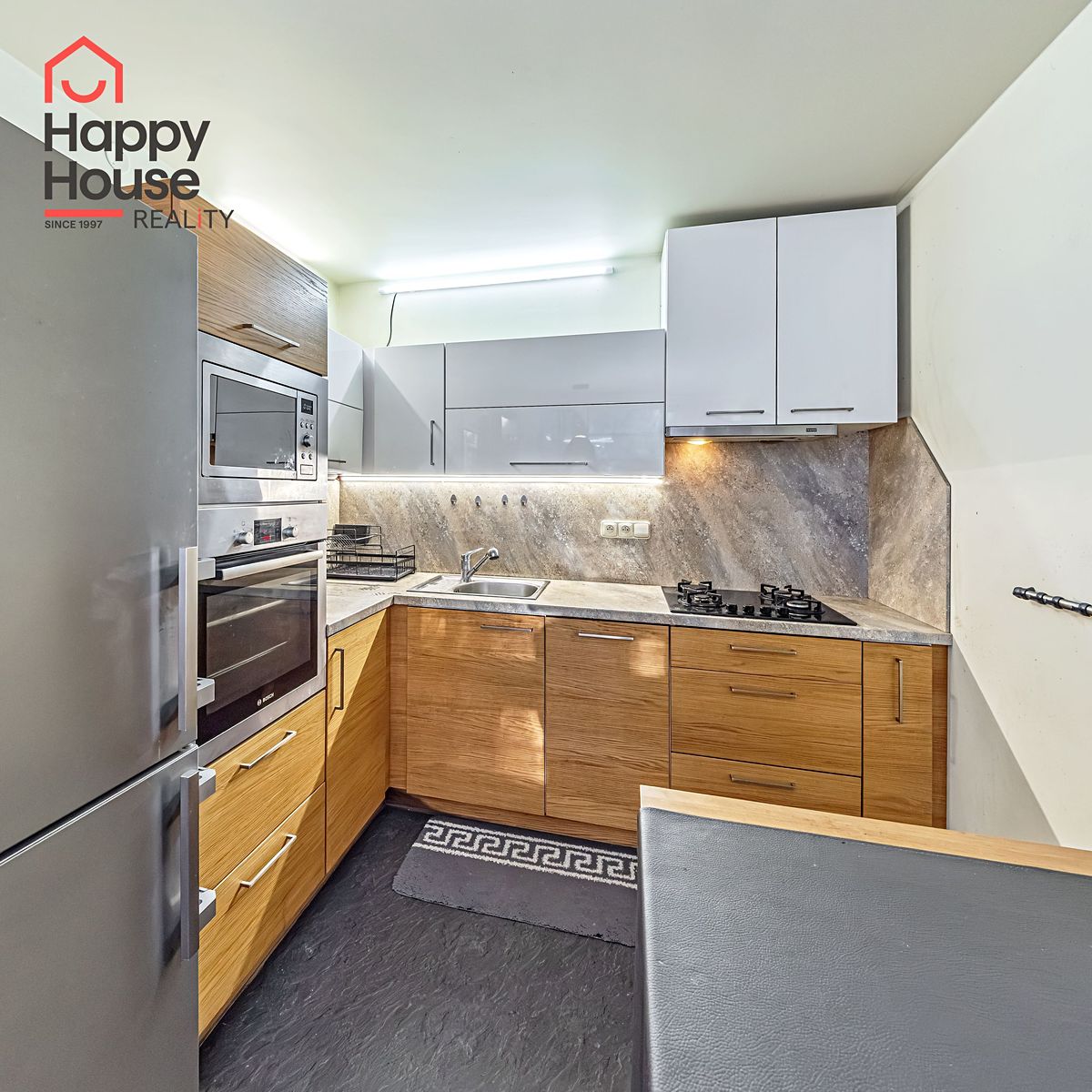 Pronájem bytu 4+1 79 m² – fotografie 4