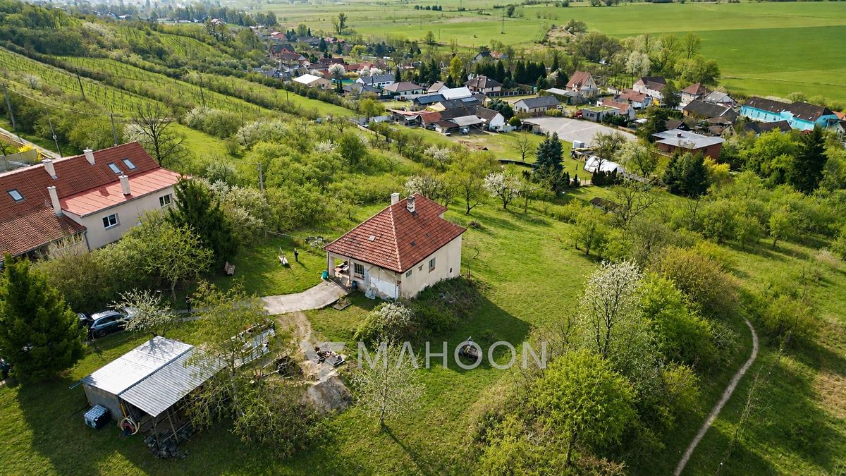 Prodej rodinného domu 138 m², pozemek 4400 m² – fotografie 2
