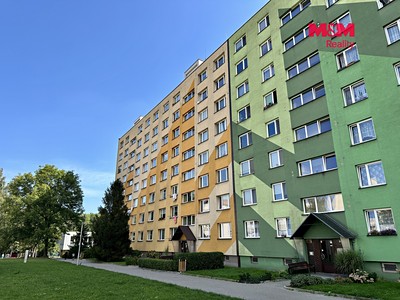 Pronájem bytu 3+1, 74 m² (3 z 21)