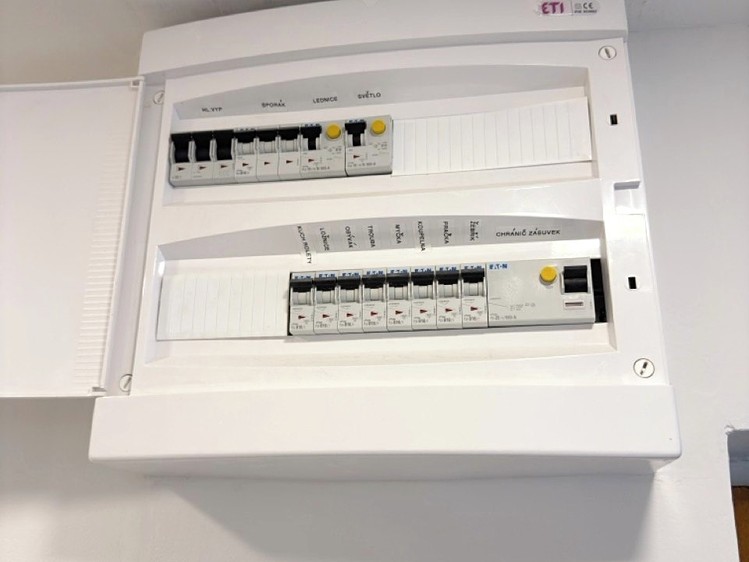 Prodej bytu 2+1, 53 m² (21 z 30)