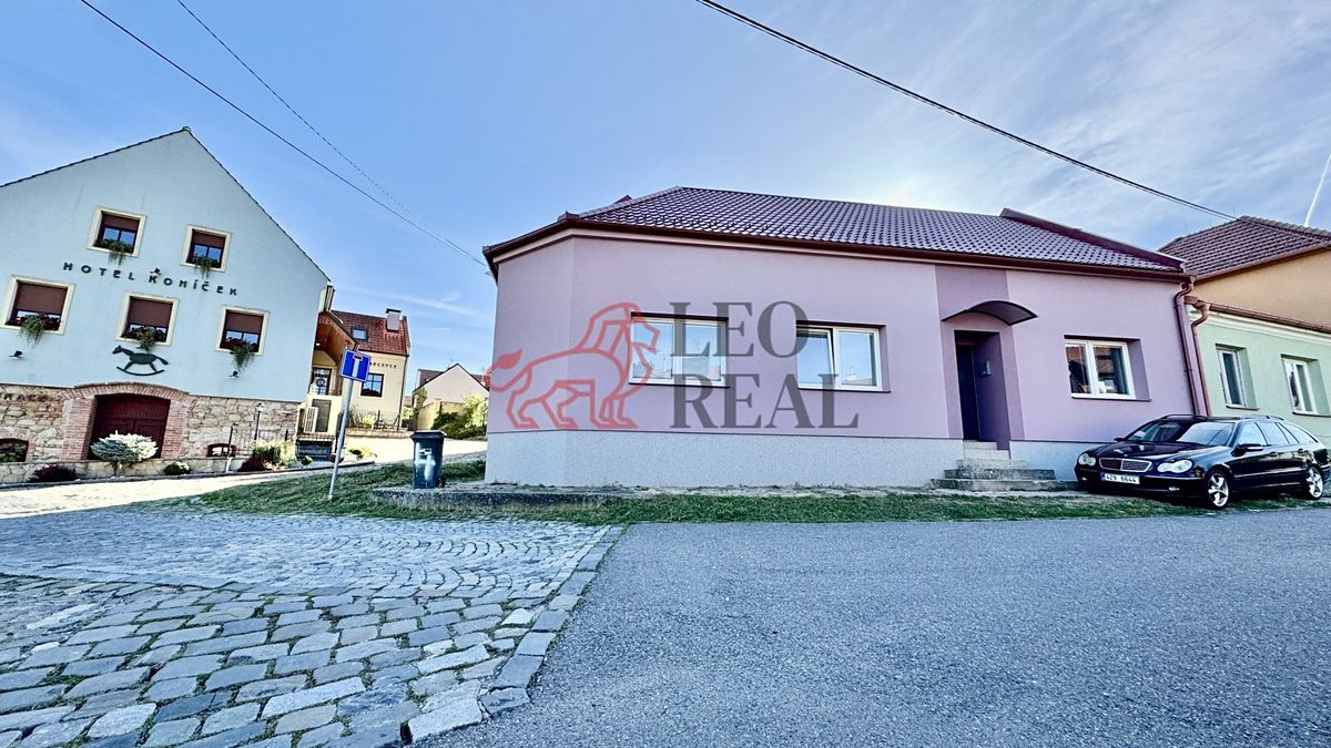 Pronájem kanceláře 22 m² – fotografie 3