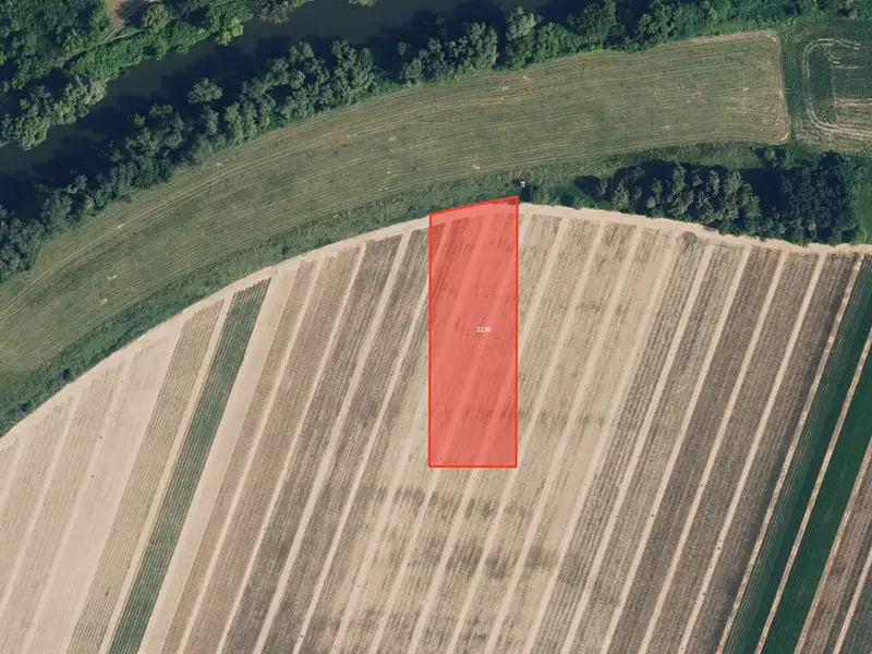 Prodej pole 2892 m², Troubky – náhled fotky 1