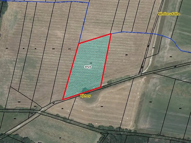 Prodej pole 7688 m², Býchory – náhled fotky 1