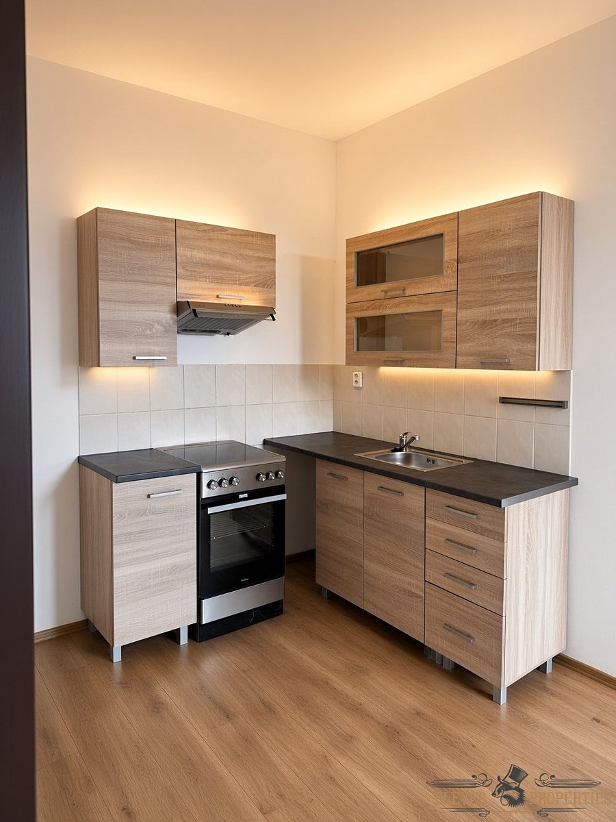 Pronájem bytu 2+kk 32 m²