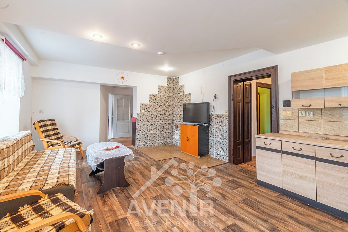 Pronájem bytu 3+1 70 m² – fotografie 4