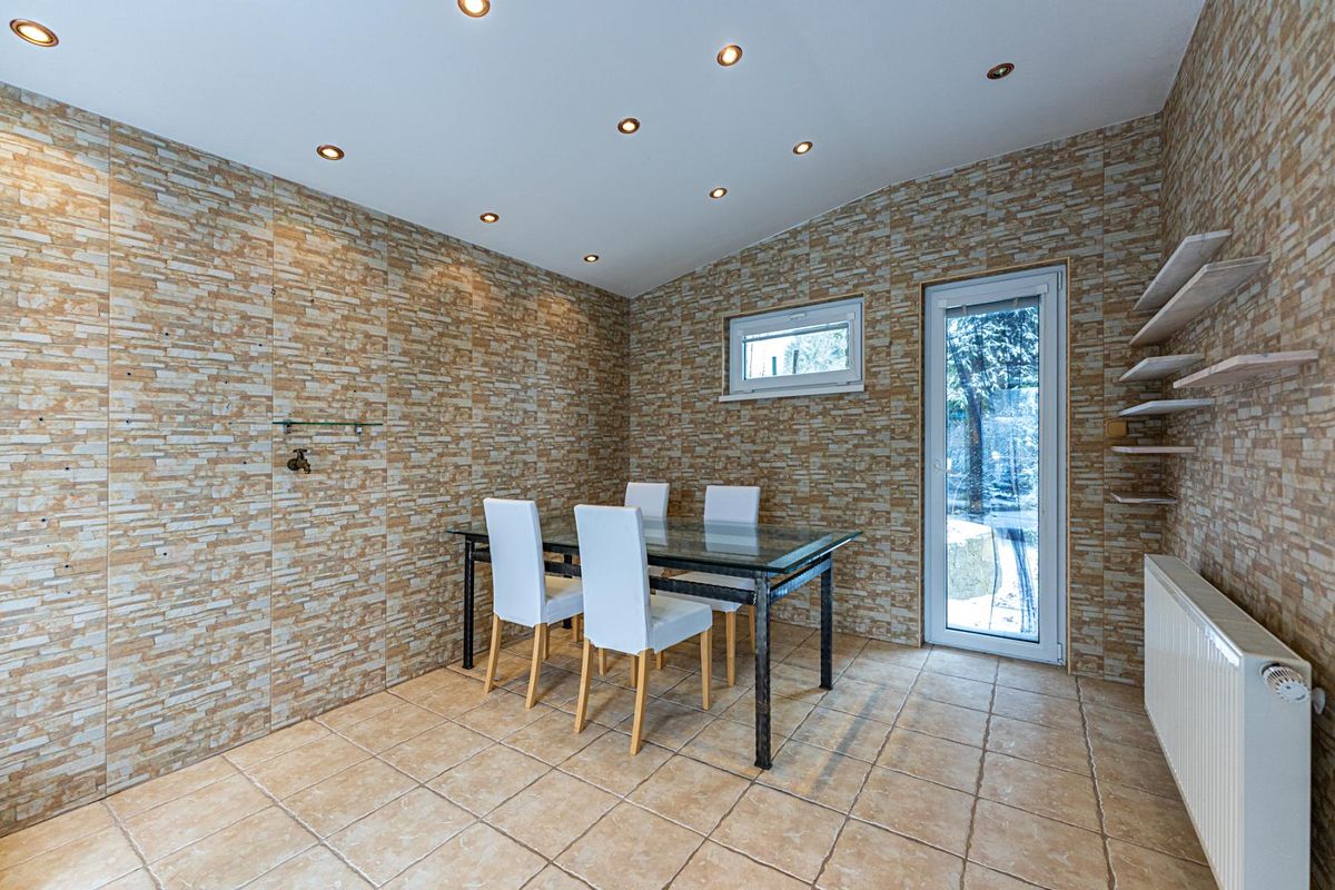 Pronájem rodinného domu 110 m², pozemek 300 m² – fotografie 4