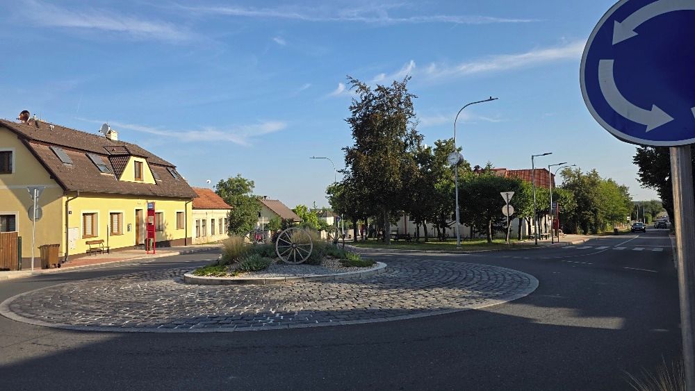 Prodej stavebního pozemku 503 m² – fotografie 3