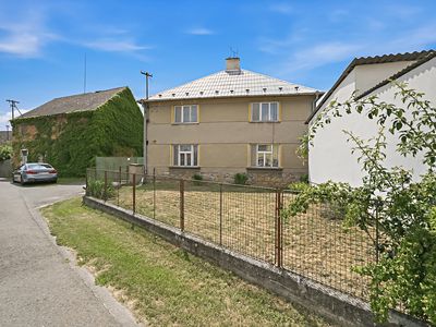 Prodej rodinného domu 194 m², pozemek 744 m²