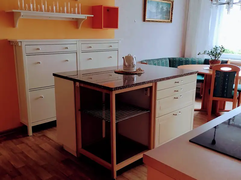 Prodej bytu 3+1 77 m², Broumov – náhled fotky 1