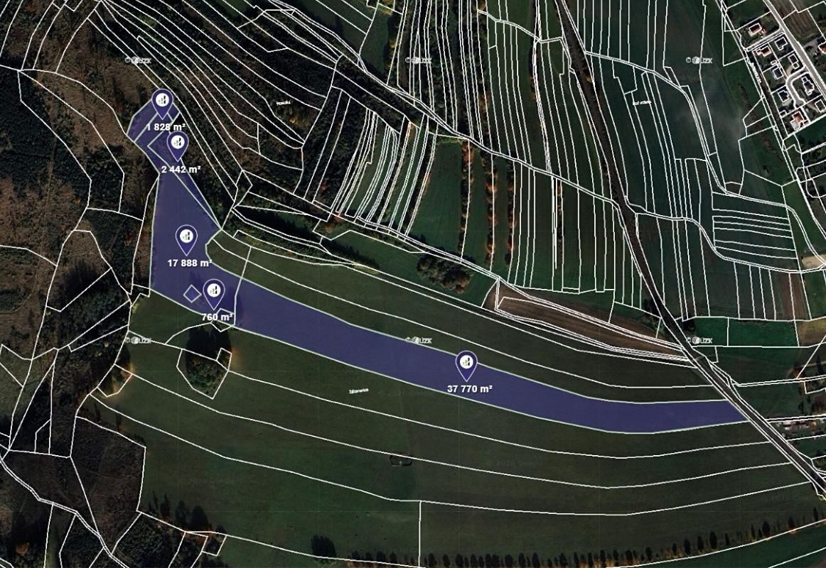 Prodej pole 60688 m²