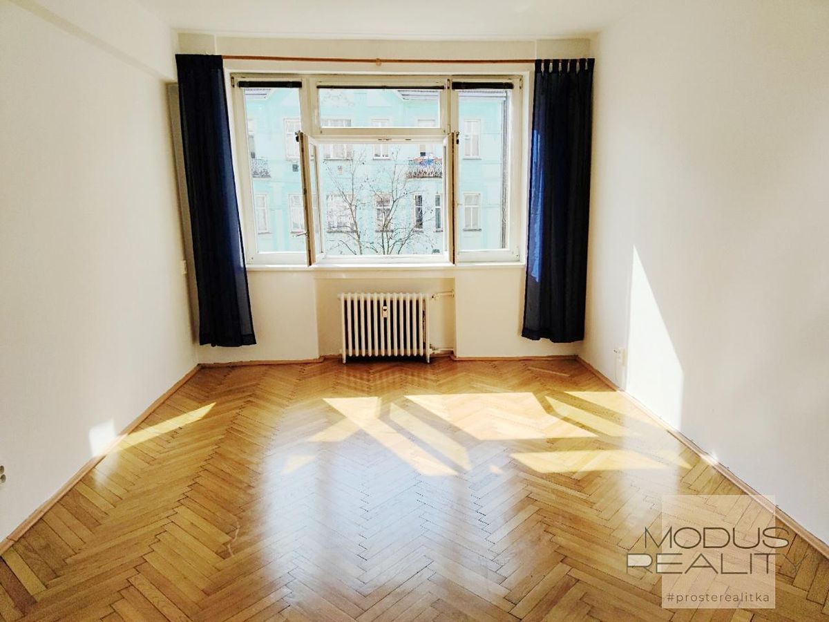 Pronájem bytu 1+kk 35 m² – fotografie 2