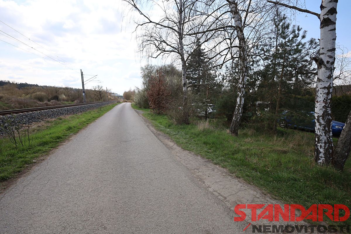 Prodej stavebního pozemku 774 m² – fotografie 2