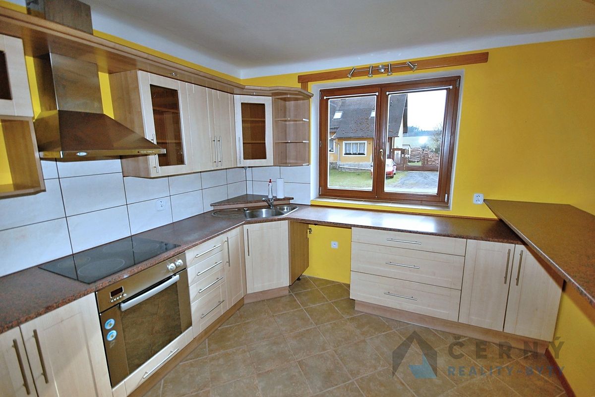 Pronájem rodinného domu 70 m², pozemek 774 m² – fotografie 5