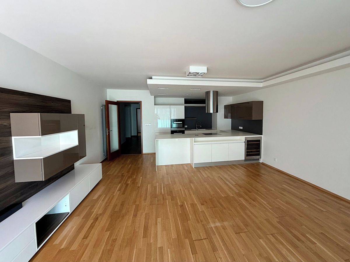 Prodej bytu 3+kk 97 m² – fotografie 2
