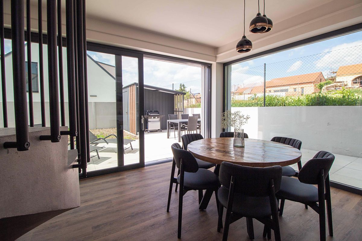 Pronájem bytu 3+kk 74 m² – fotografie 3