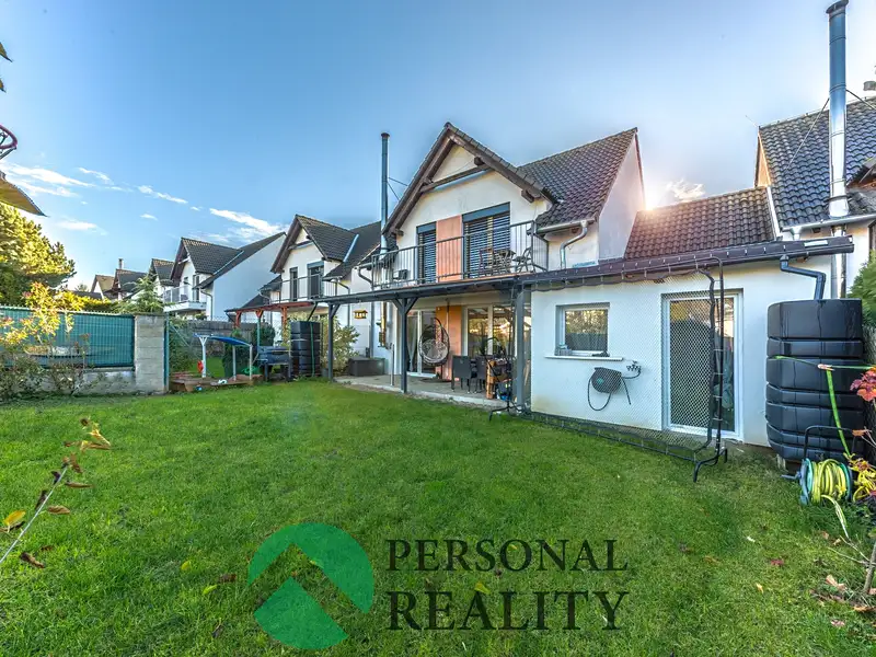 Prodej rodinného domu 160 m², pozemek 338 m², Býkev – náhled fotky 2