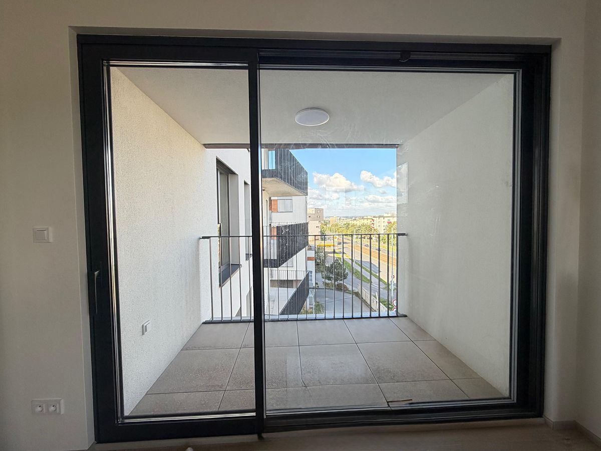 Pronájem bytu 2+kk 53 m² – fotografie 4