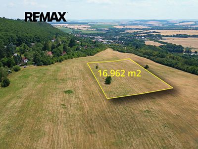 Prodej pole 16962 m²