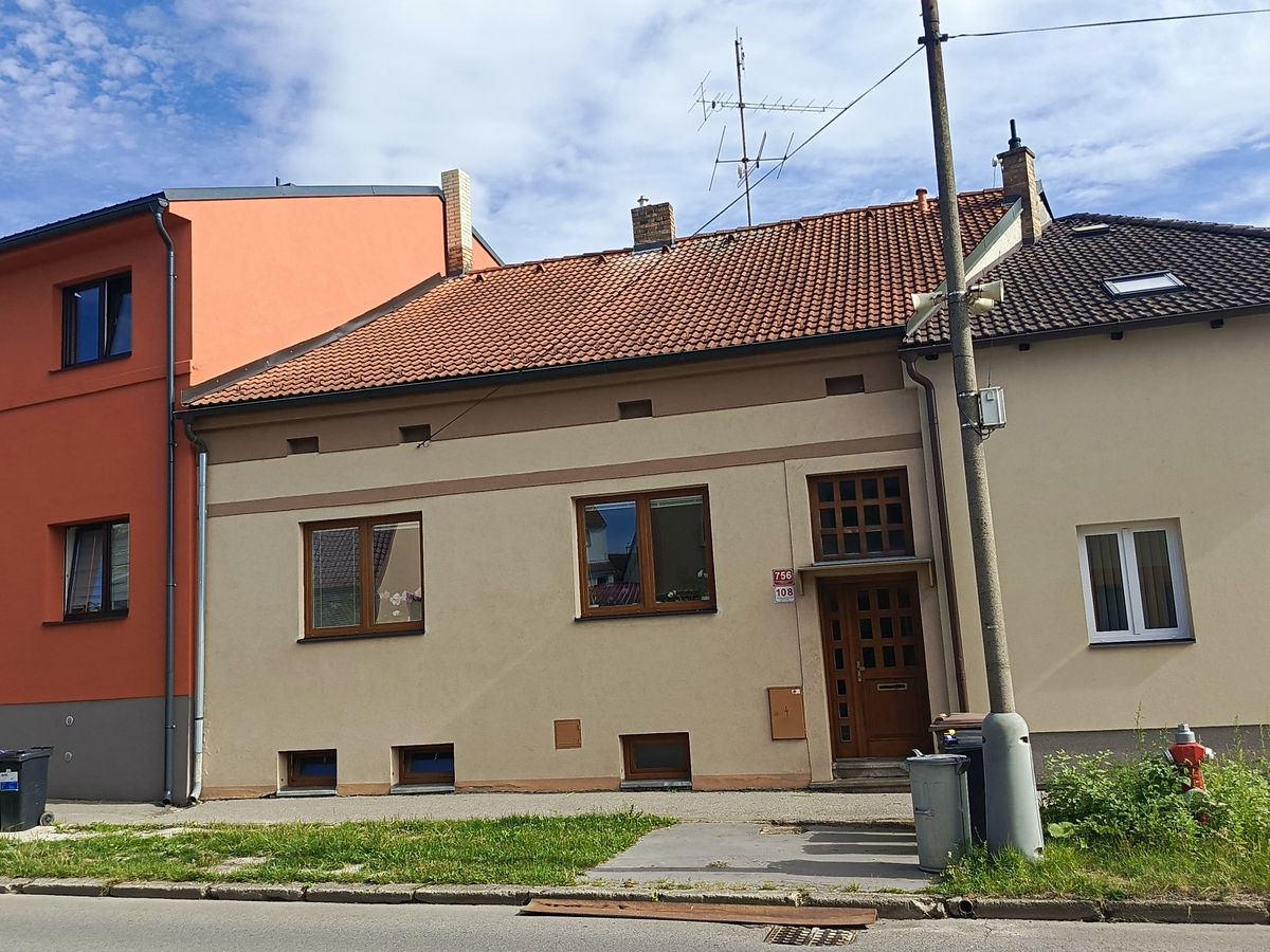 Prodej rodinného domu 156 m², pozemek 200 m²