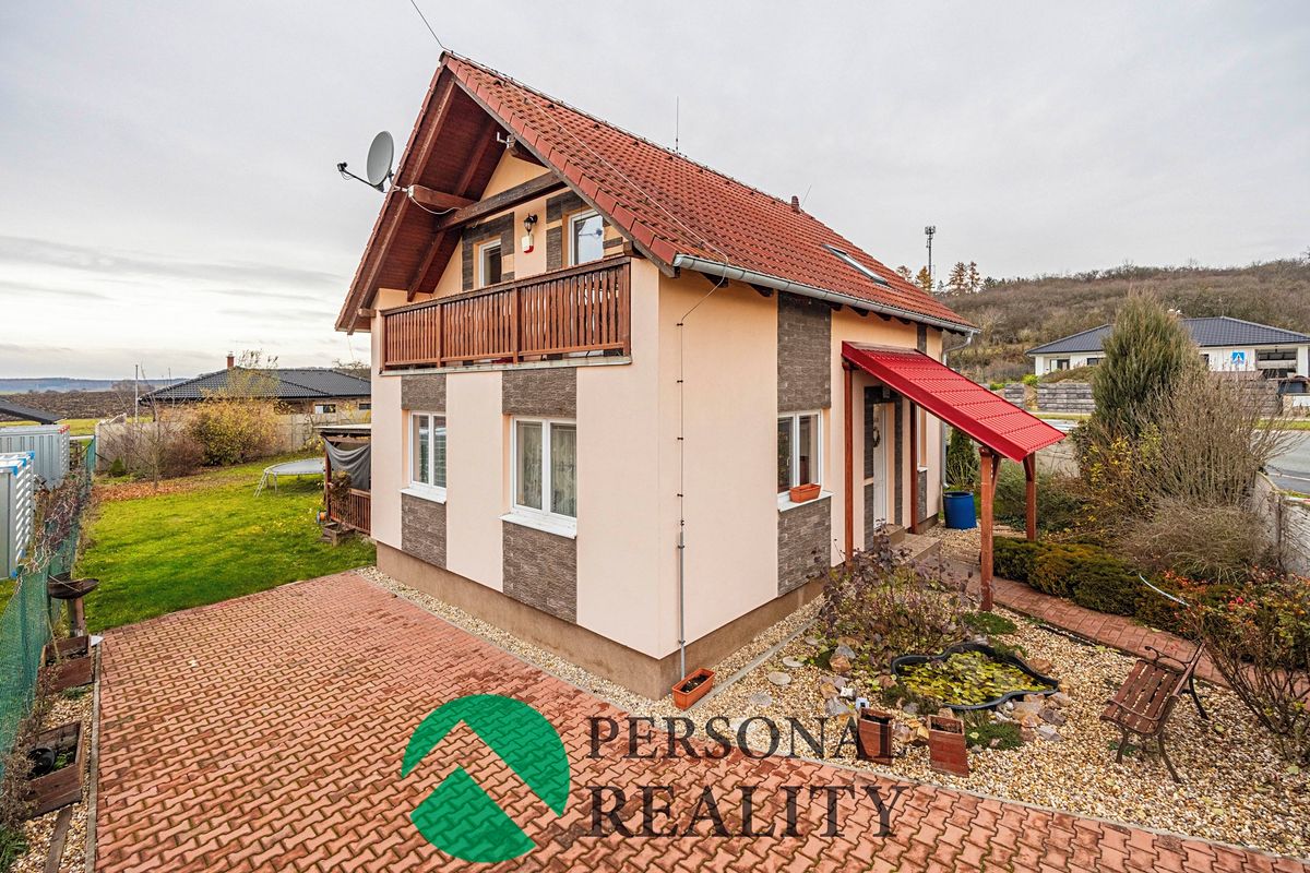 Prodej rodinného domu 97 m², pozemek 738 m² – fotografie 4