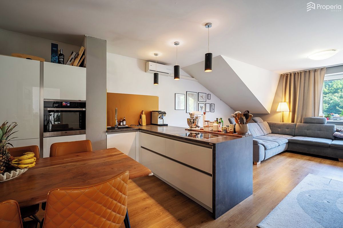 Pronájem bytu 3+kk 115 m² – fotografie 2