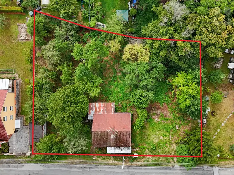 Prodej stavebního pozemku 1172 m², Tábor – náhled fotky 1