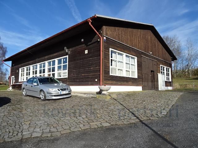 Prodej výrobní haly, prostoru 1200 m²