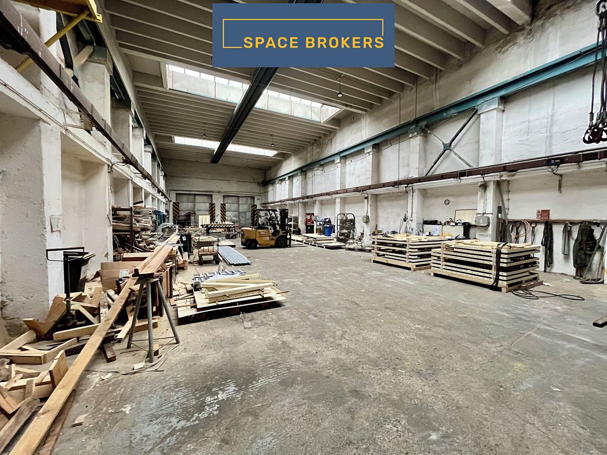 Pronájem skladového prostoru 1700 m² – fotografie 4