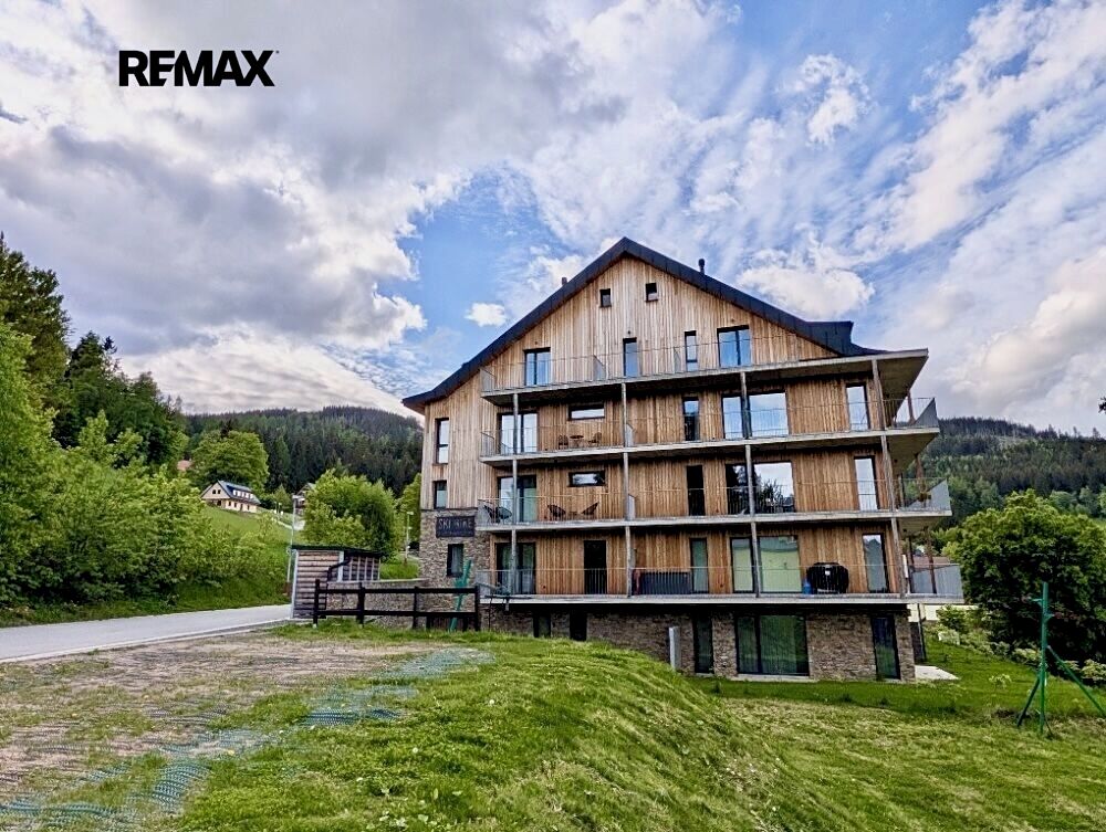 Prodej bytu 1+kk 32 m² – fotografie 2